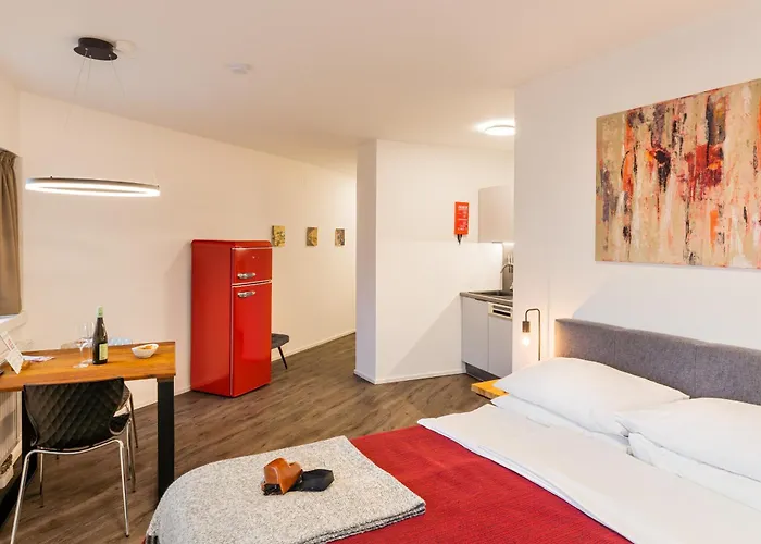 Urban Island I Riverside Apartments